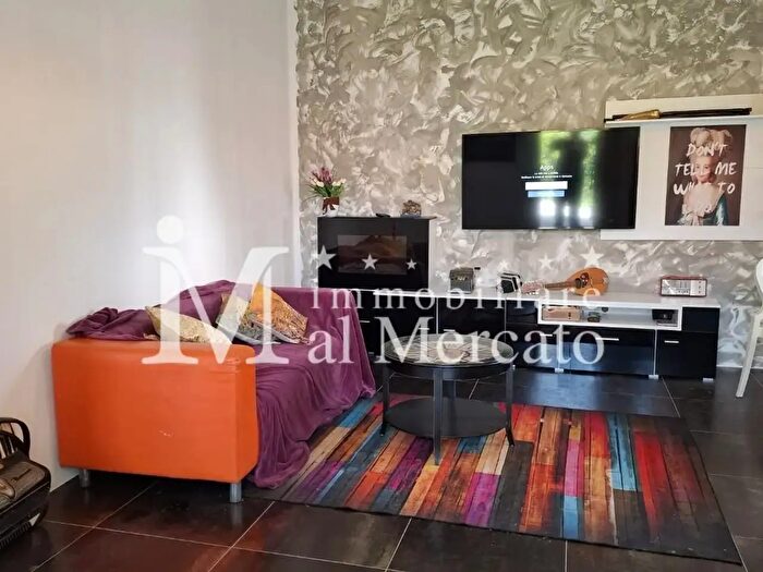 Appartamento con 5 locali in vendita in Iuseppe Ungaretti, Viareggio