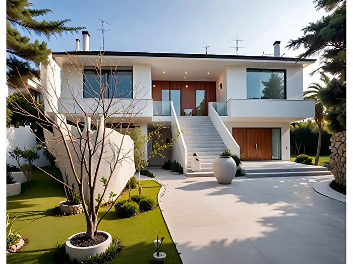 Casa con 5 locali in vendita in Via Orsoleto, Rimini