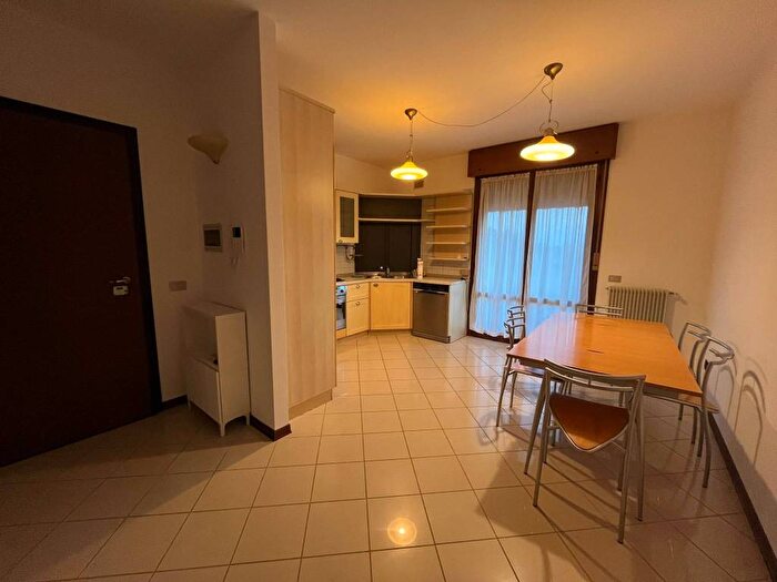 Appartamento quadrilocale in affitto in Via Sebastiano Venier, Crocifisso Ponte Quattro Martiri, Padova