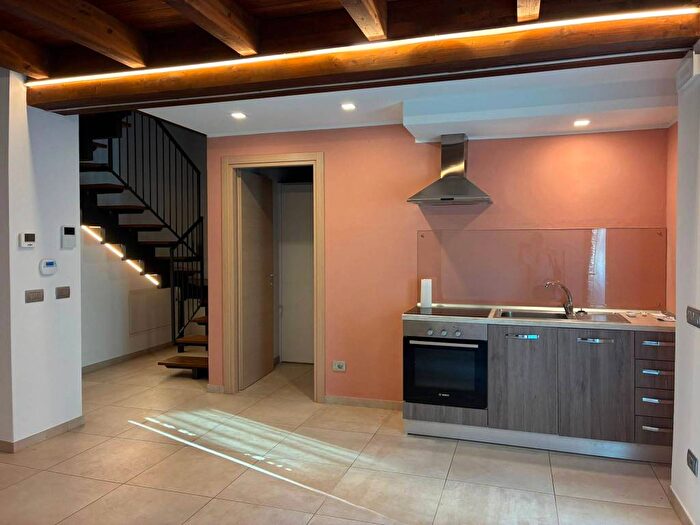 Casa trilocale in affitto in Via Lazzaretto, Cedrate, Gallarate
