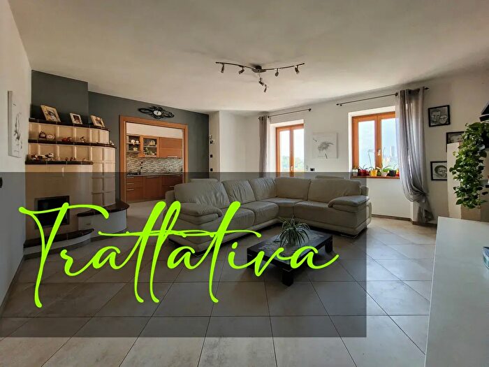 Casa con 5 locali in vendita in Via Giovanni Segantini, Drena