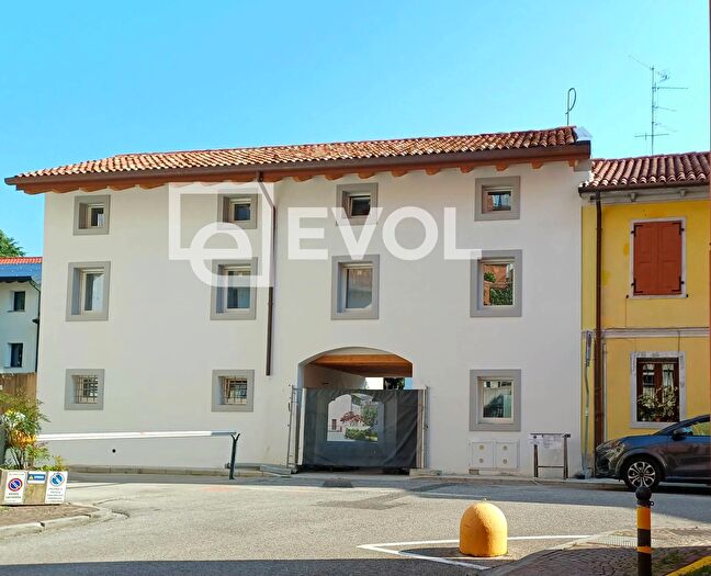 Casa con 6 locali in vendita in Via di Mezzo B, Udine