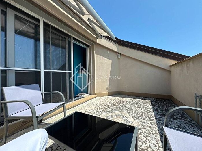 Appartamento bilocale in affitto in Via dei Siri, Centro, Albisola Superiore