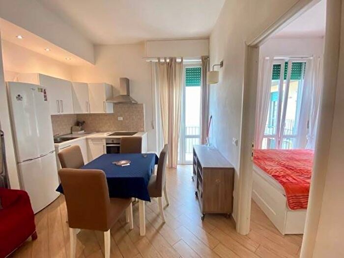 Appartamento bilocale in affitto in Via Claudio Monteverdi, Porta al Prato San Jacopino, Firenze