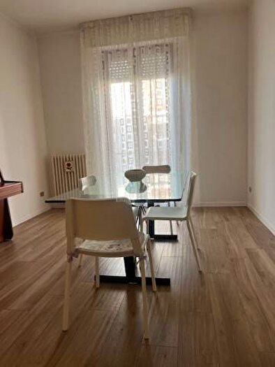 Appartamento con 5 locali in affitto in Via Redipuglia, Adriatico, Ancona