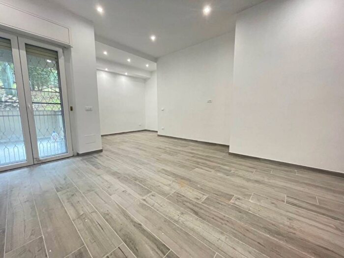 Appartamento trilocale in affitto in Via Pupinia, Torre Gaia, Roma