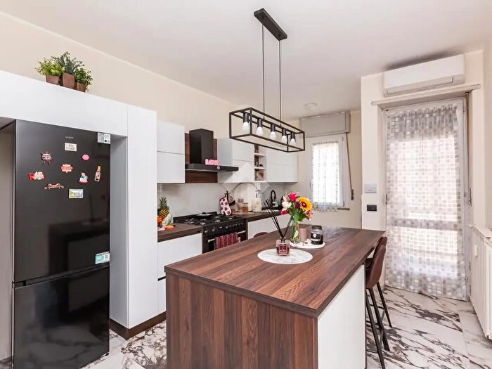 Appartamento trilocale in vendita in Via Mirafiori, Beinasco