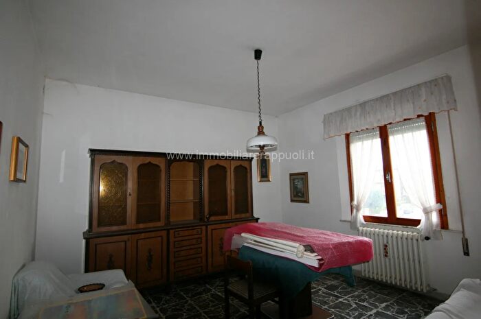 Appartamento quadrilocale in vendita in Sinalunga