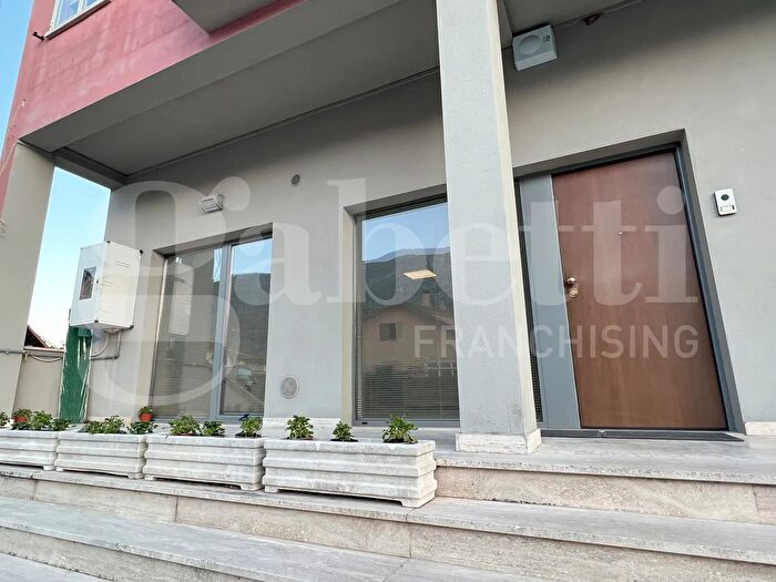 Appartamento quadrilocale in vendita in Via Caio Giulio Cesare, Venafro