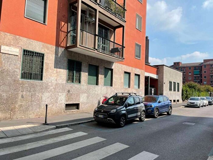 Appartamento trilocale in affitto in via Vincenzo Magliocco, Pezzotti Meda, Milano