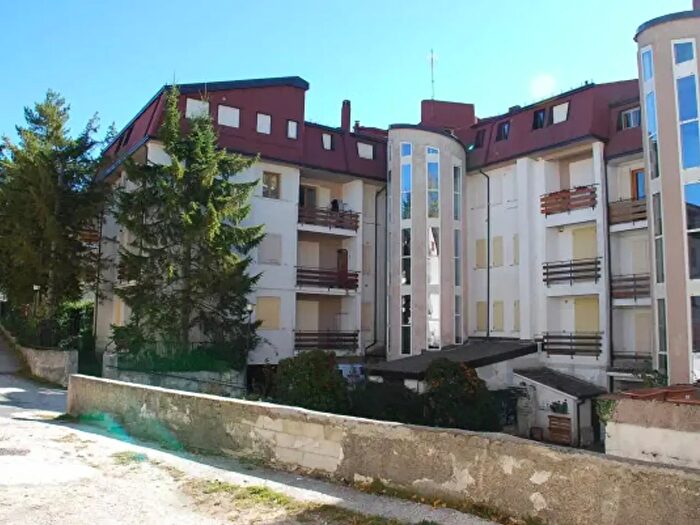 Appartamento trilocale in vendita in Viale Gabriele dAnnunzio, Rivisondoli