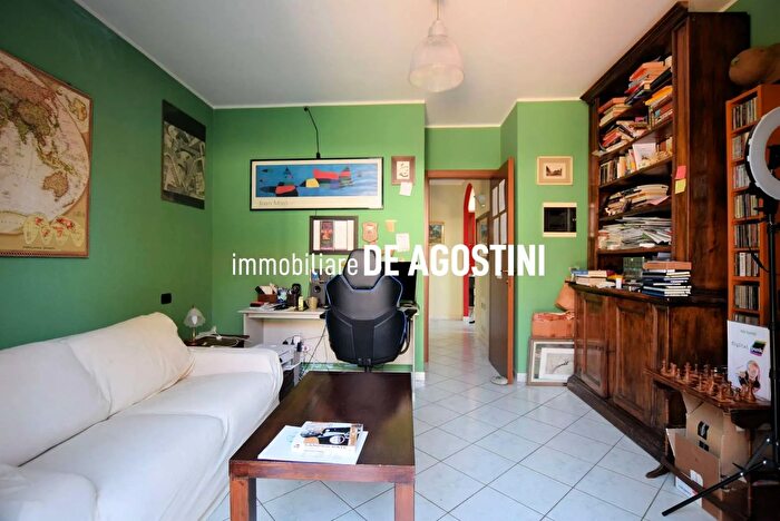 Case in Vendita e in Affitto - 3