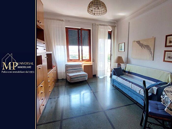 Appartamento con 5 locali in affitto in Via Nizza, Albaro, Genova