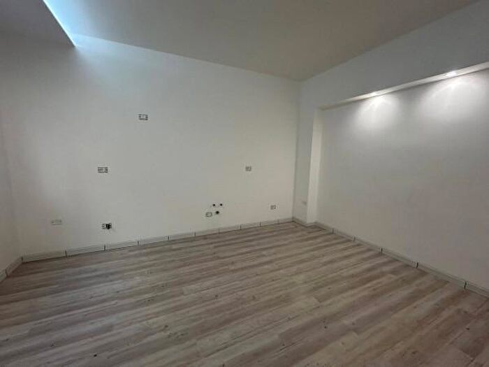 Appartamento trilocale in vendita in Viale Giugno, Fermo