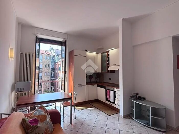 Appartamento bilocale in affitto in Viale Rodi, Milano
