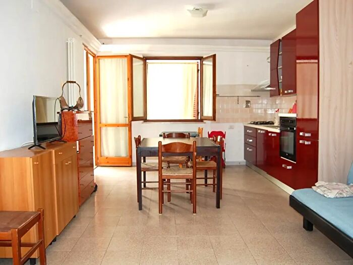 Appartamento con 5 locali in vendita in Roseto Degli Abruzzi