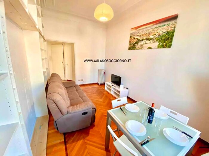 Appartamento con 5 locali in affitto in Viale Abruzzi, Morgagni, Milano