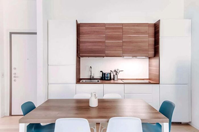 Appartamento monolocale in affitto in Via Borgo Vico, Como