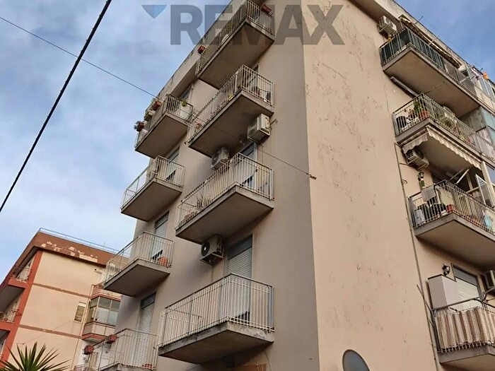 Appartamento trilocale in vendita in Via Giuseppe Missori, Catania