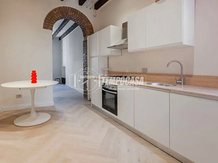 Appartamento bilocale in vendita in Via Savona, Milano