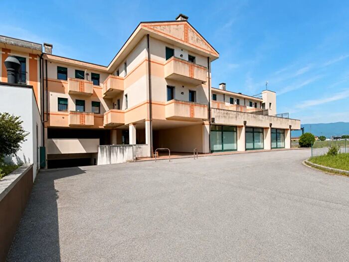Appartamento bilocale in vendita in Viale della Repubblica, Sandrigo