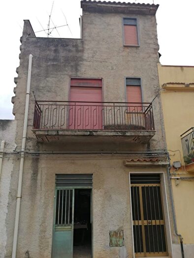 Appartamento quadrilocale in vendita in Via Rutelli Castelvetrano, Castelvetrano