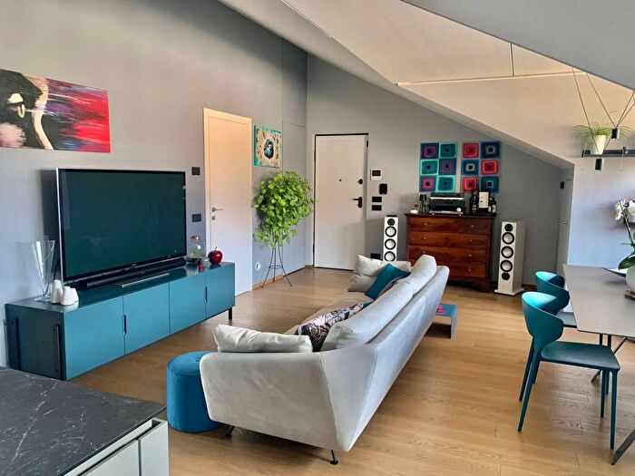 Appartamento quadrilocale in vendita in Via Piave Ivrea, Ivrea