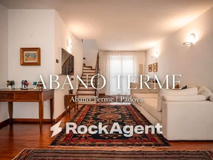 Appartamento con 6 locali in vendita in Via G Puccini, Abano Terme