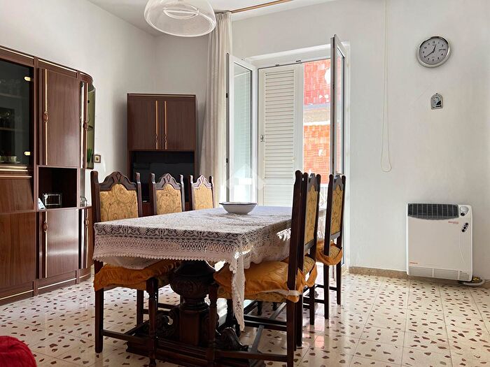 Appartamento trilocale in vendita in Via Lombardia, Alcamo