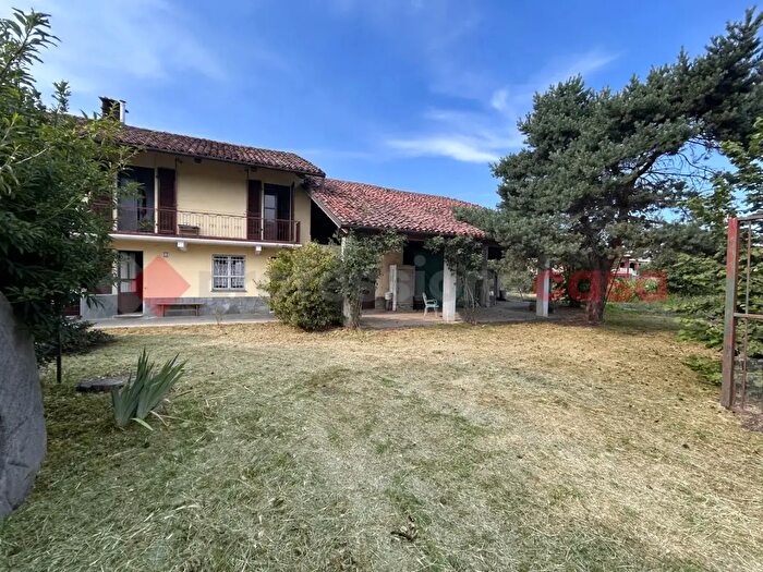 Casa con 7 locali in vendita in Regione Berga, Macello