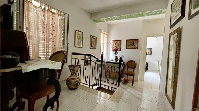 Appartamento con 6 locali in vendita in Itri