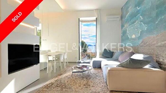 Appartamento con 5 locali in vendita in Via Aurelia, Zoagli