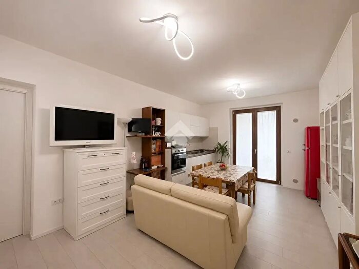 Appartamento bilocale in vendita in Via Brunesca, Foligno