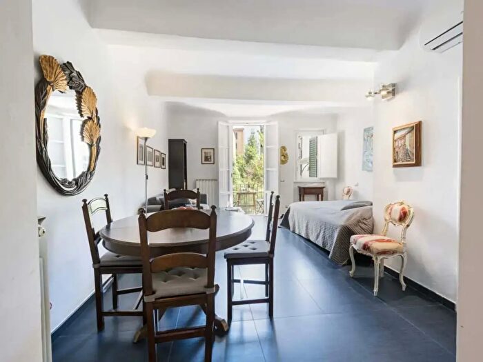 Appartamento monolocale in affitto in Firenze