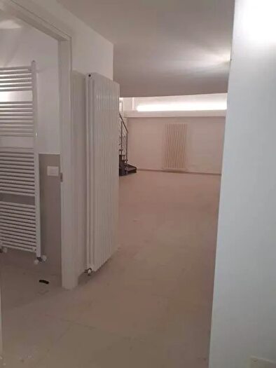 Appartamento bilocale in vendita in Ancona Zona Centro Storico, Ancona