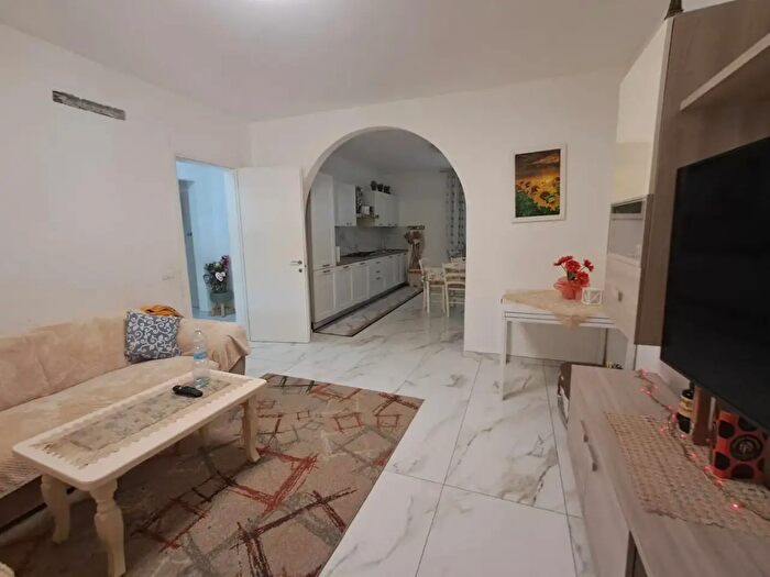 Casa con 6 locali in vendita in Traversa Livornese, Ponsacco