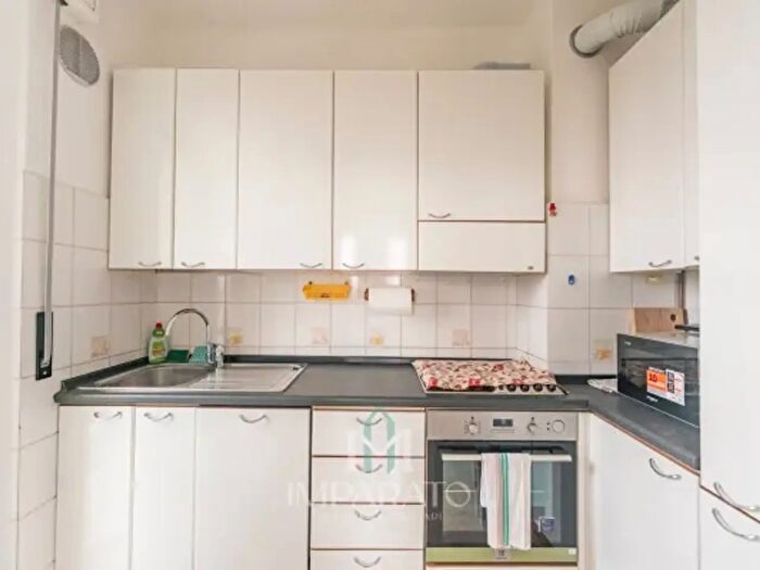 Appartamento bilocale in affitto in Via Teano, Milano