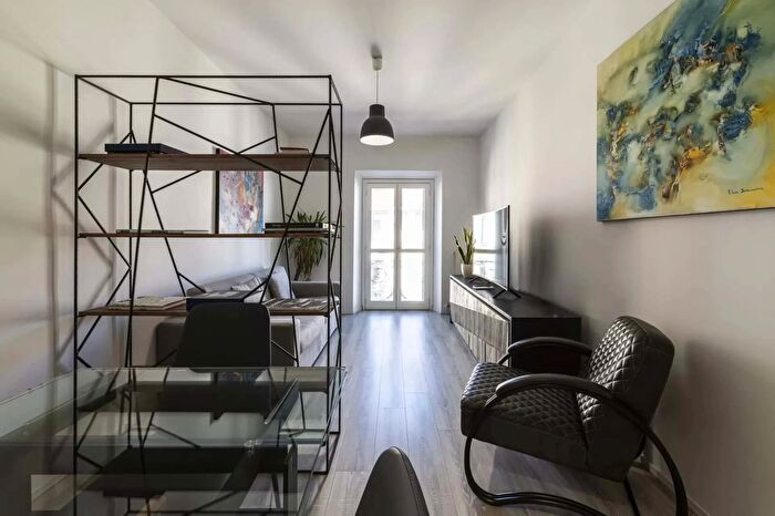 Appartamento monolocale in affitto in Via Lecco, Milano