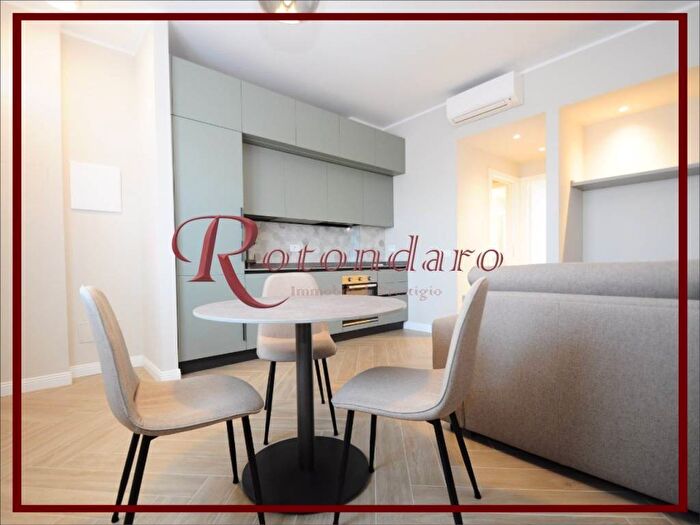 Appartamento bilocale in affitto in Via Barnaba Oriani, Certosa, Milano