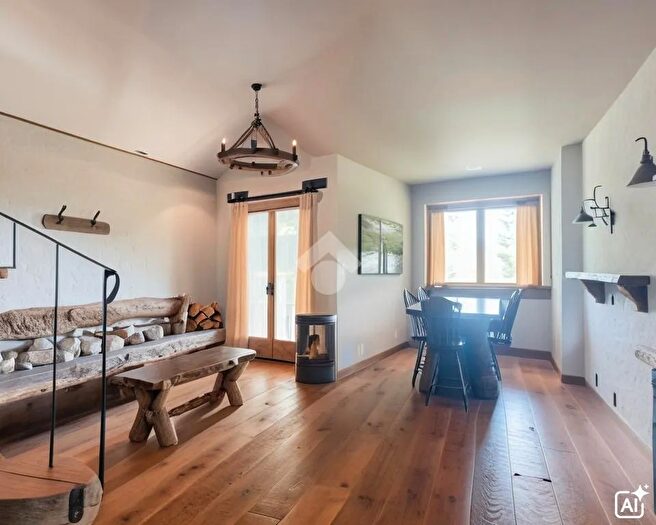 Appartamento trilocale in vendita in Via La Rho, Bardonecchia