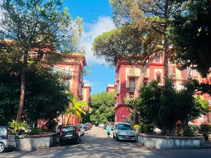 Appartamento bilocale in affitto in Via Giambattista Marino, Napoli