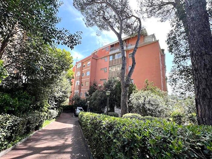 Appartamento quadrilocale in affitto in Via Vincenzo Tiberio, Fleming, Roma