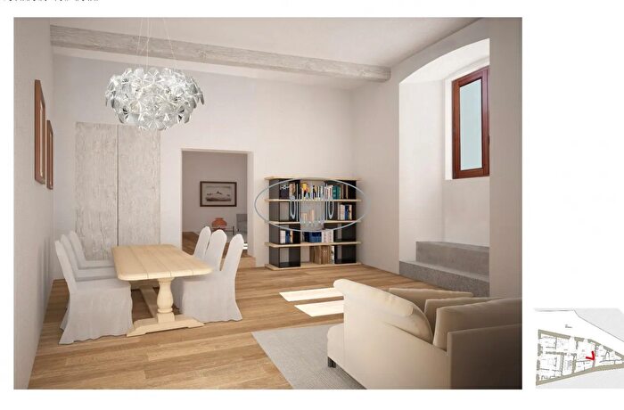 Appartamento con 6 locali in vendita in Montevarchi