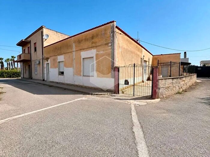 Casa con 5 locali in vendita in Via Tunisi, Marsala