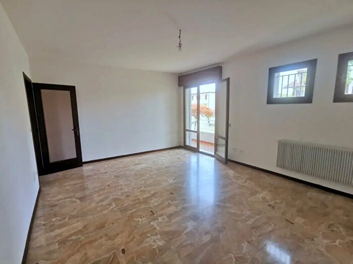 Casa con 5 locali in affitto in Via Oberdan, Mestrino