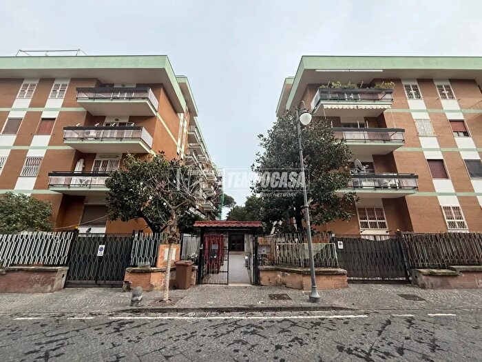 Appartamento con 5 locali in vendita in Via Pagliano, Portici