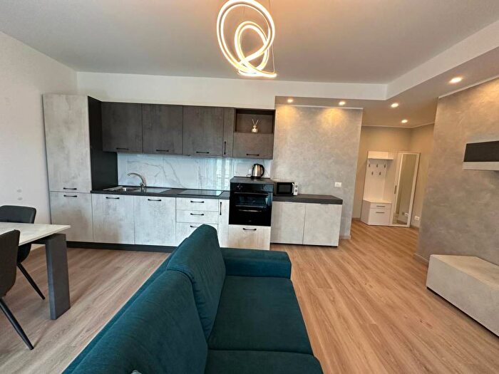 Appartamento trilocale in affitto in Via Case Sparse, Centro, Domaso