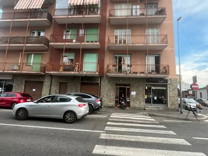 Appartamento con 5 locali in vendita in Via XXV Aprile, Nichelino