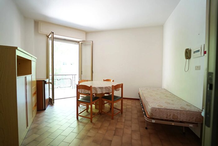 Appartamento trilocale in vendita in Via C Pisacane, Cattolica