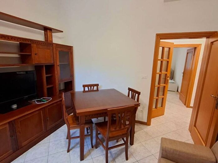 Appartamento trilocale in affitto in Via Tevere, Mazzini Fossolo, Bologna